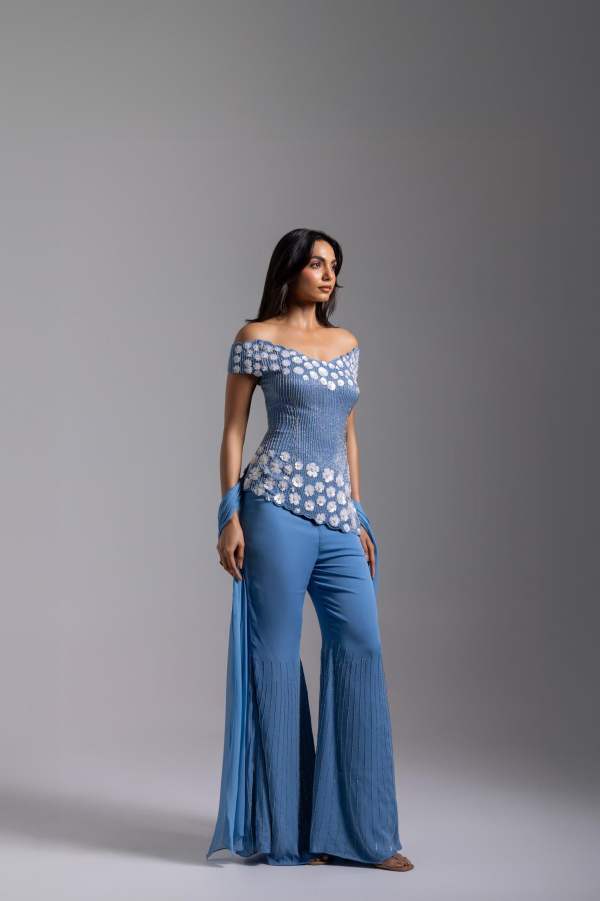 EXCLUSIVE Collection - LOOK 8