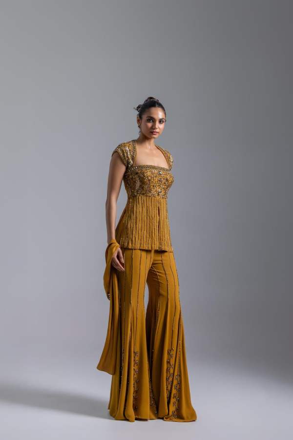 EXCLUSIVE Collection - LOOK 7