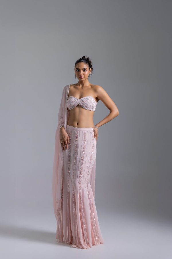 EXCLUSIVE Collection - LOOK 1